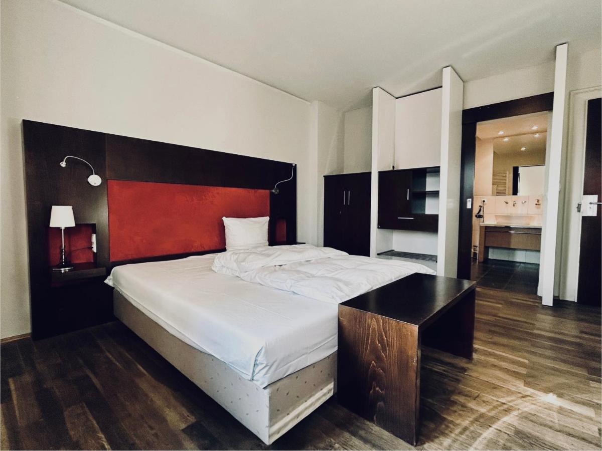 ארלנגן Hotel Brasserie מראה חיצוני תמונה